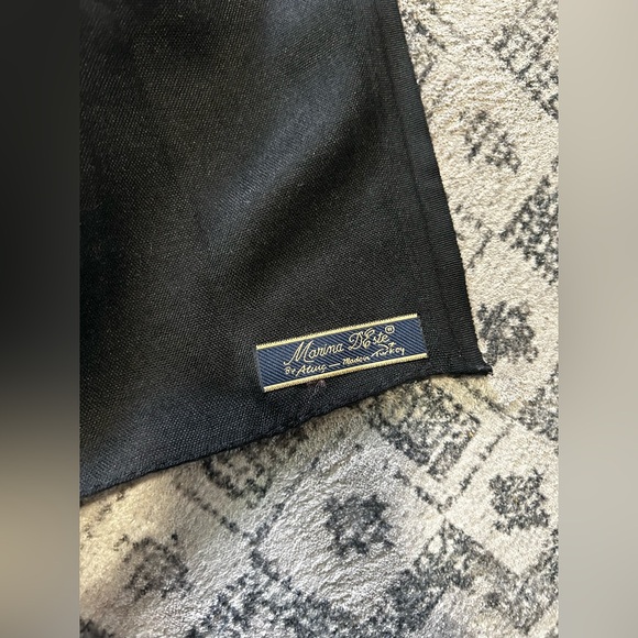 Palestinian Tatreez Made in Turkey Scarf - Picture 4 of 4